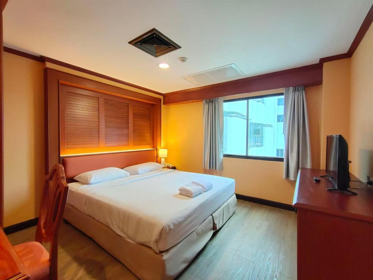 Ebina House - Sha Extra Plus Bangkok Exterior photo